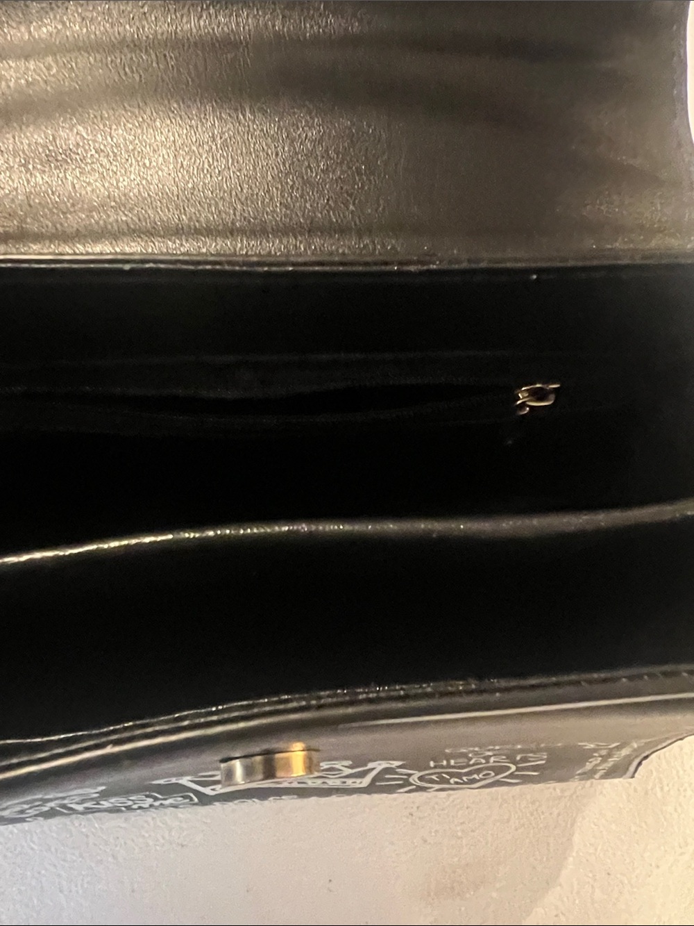 Black Graffiti 'Amore' Top Handle Satchel - Picture 2 of 5